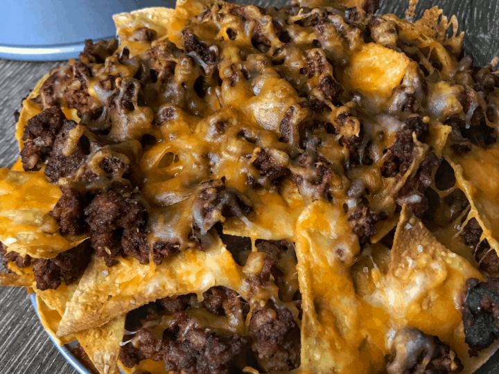 A lower fat chorizo with pork and beef recipe for some of the best healthy nachos you'll find on the internet. 23g protein & only 10g carbs per serving!