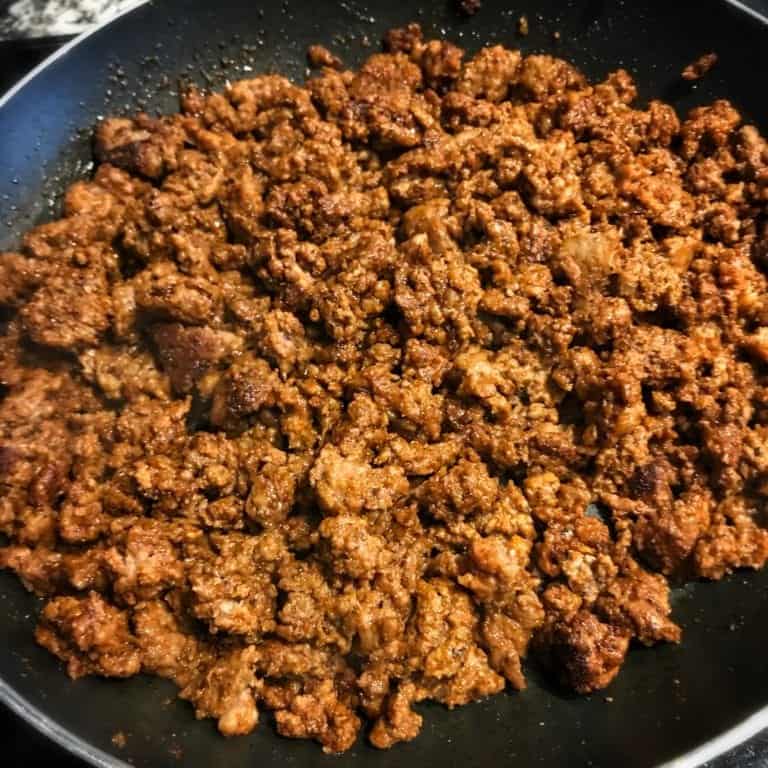 100-Calorie Breakfast Chili with Breakfast Sausage and Bacon