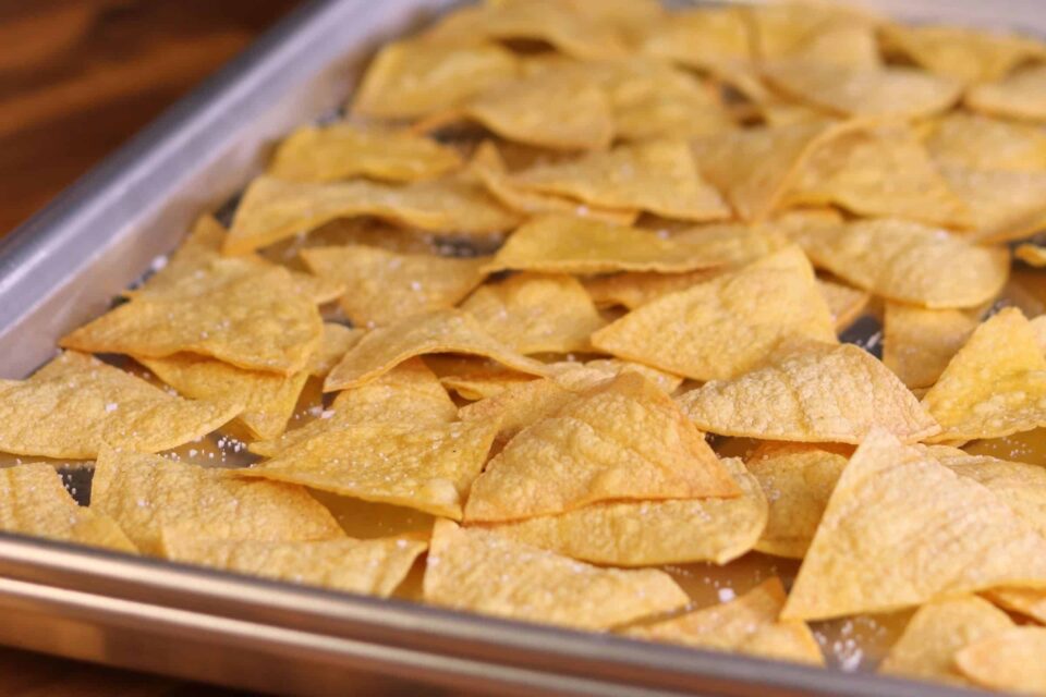 Easy 3-Ingredient Baked Low Calorie Tortilla Chips