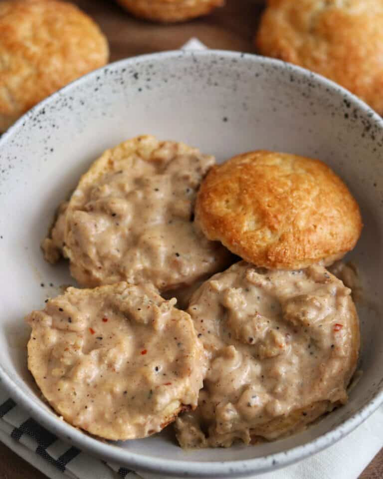 Southern-Style Healthy Sausage Gravy for Biscuits and Gravy