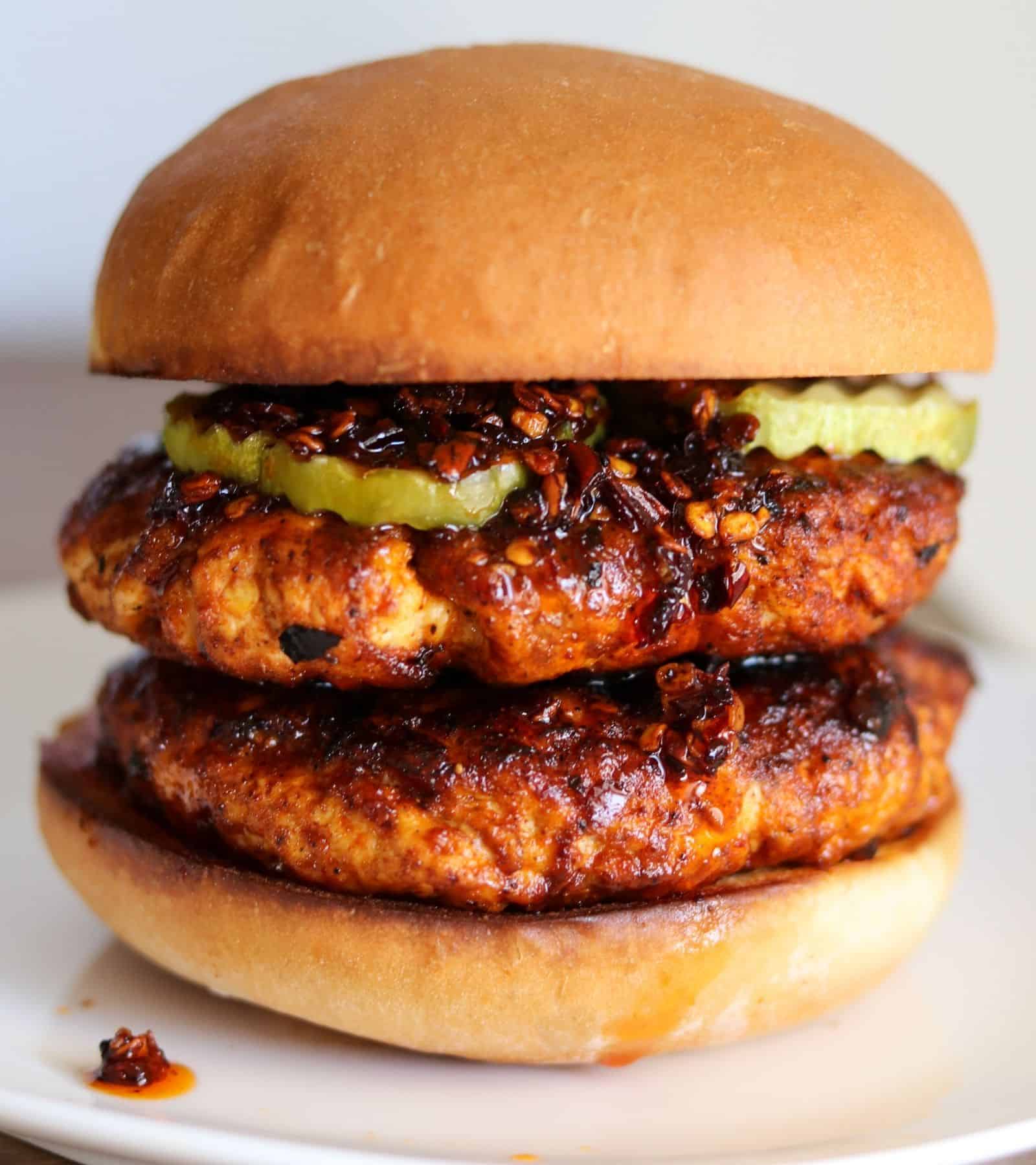 Nashville Hot Ground Chicken Burgers - Kinda Healthy Recipes