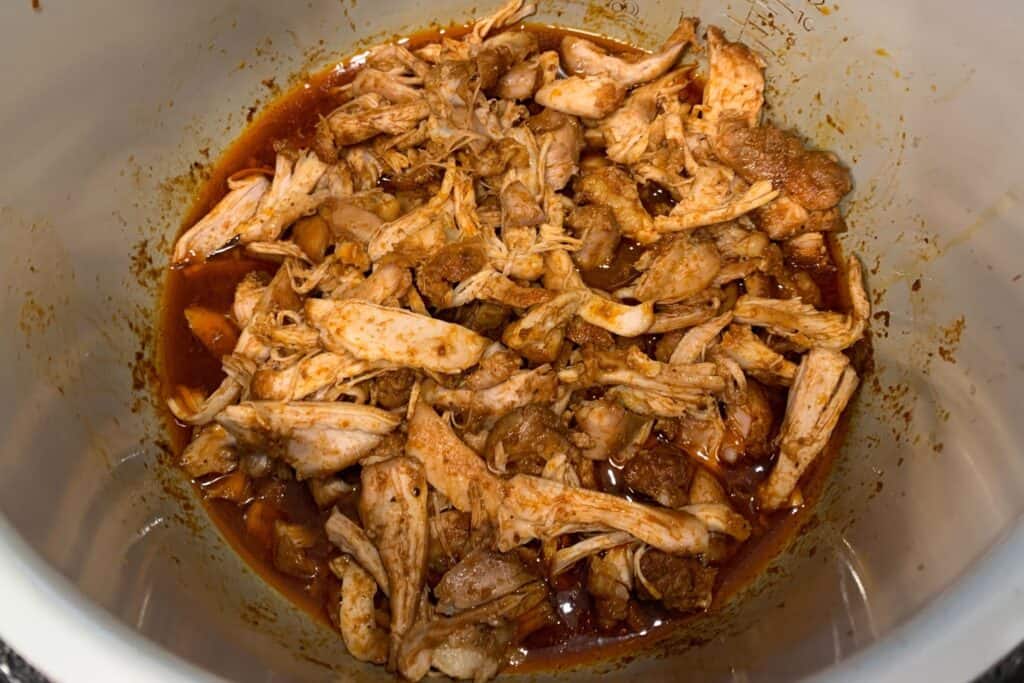 shredded chicken thighs back in the bbq sauce