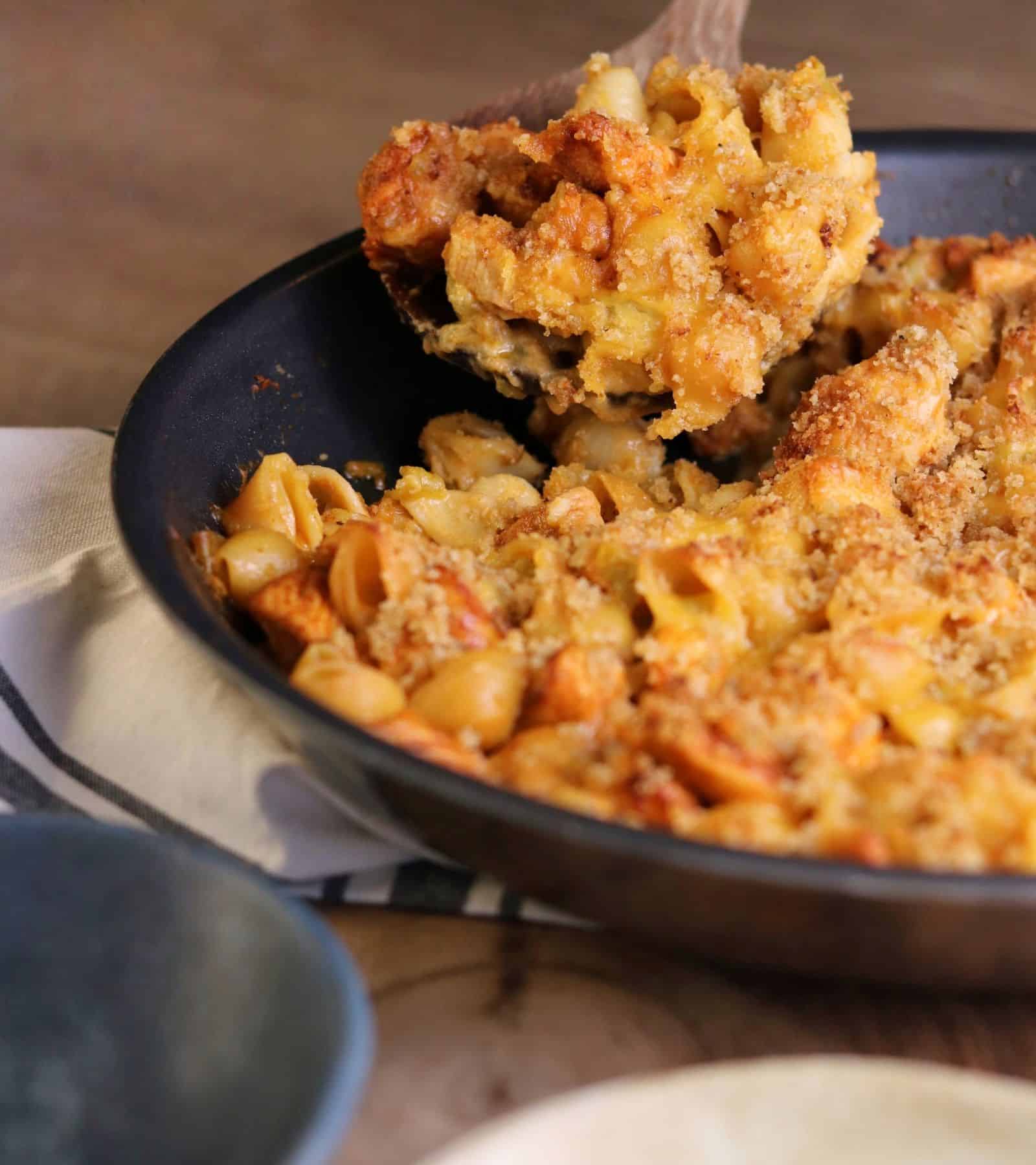 Green Chile Mac and Cheese with Chicken Kinda Healthy Recipes