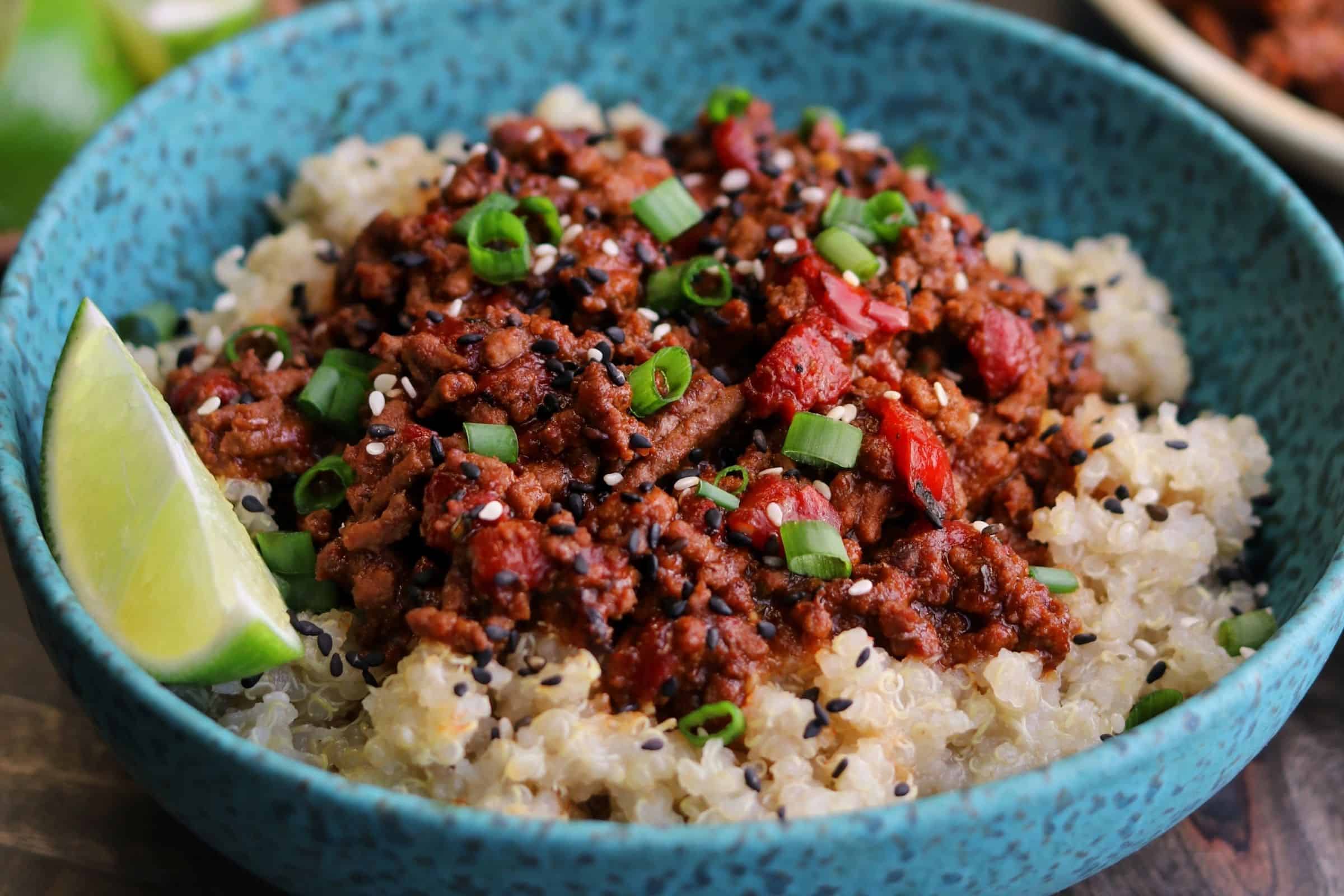 20-Minute Spicy Sesame Ground Beef and Quinoa Bowls