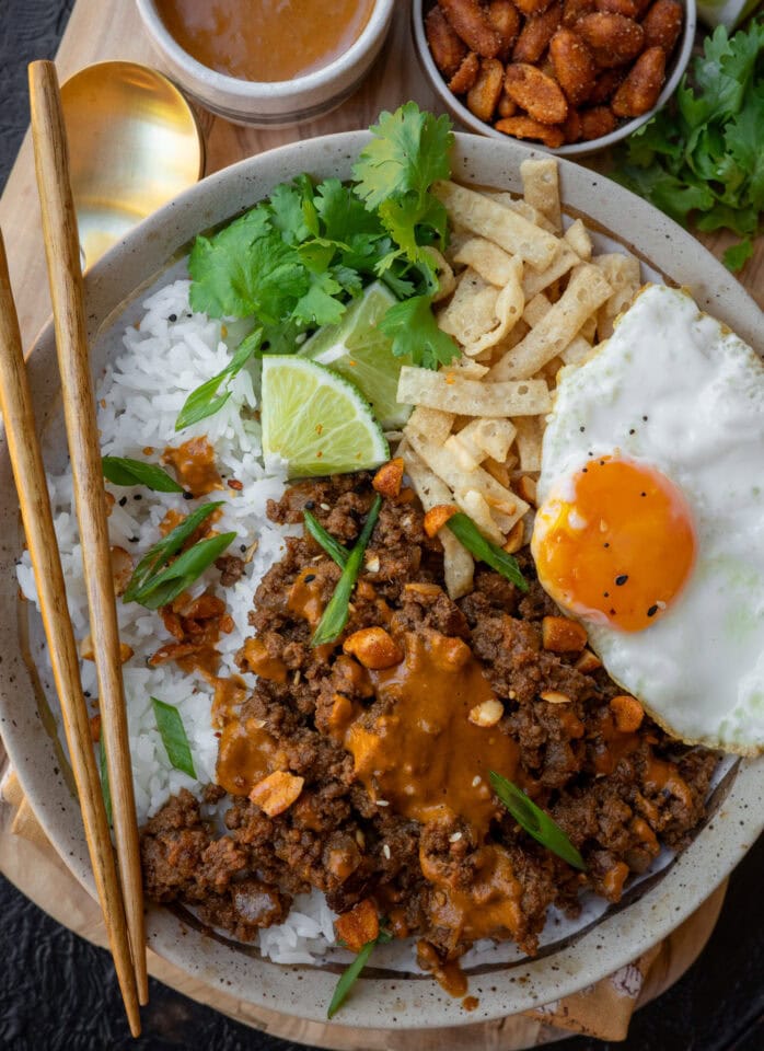 Thai Red Curry Ground Beef With Peanut Sauce