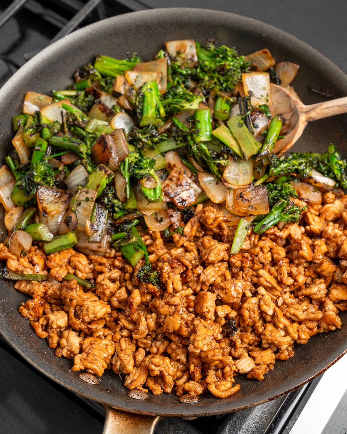 sticky ginger turkey with stir fried vegetables in a pan